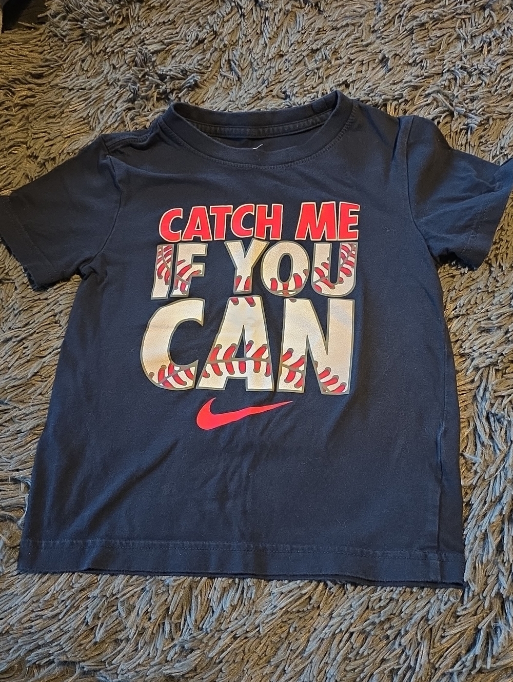 Nike Navy Short-Sleeve 'Catch Me If You Can' Graphic